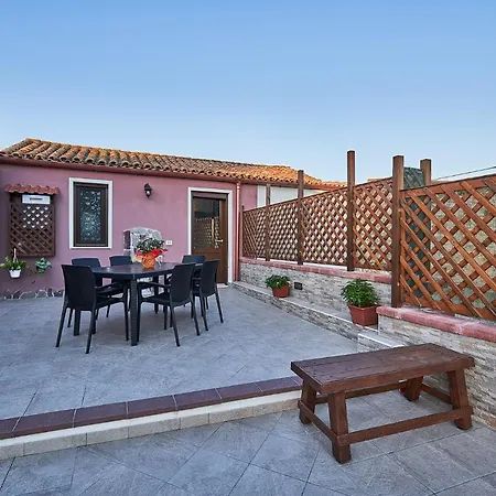 Al Vicolo Vi 4* Sardara