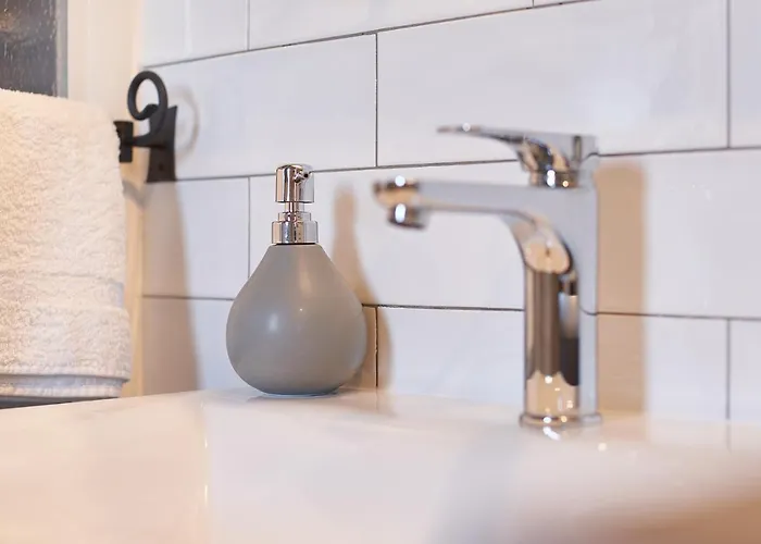 Al Vicolo Vi 住宿加早餐酒店