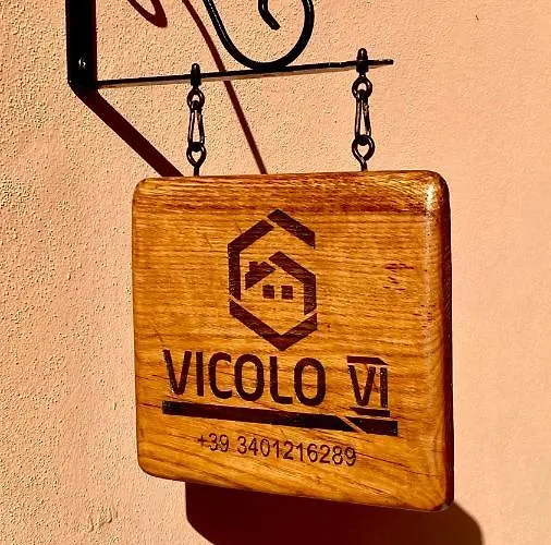 Al Vicolo Vi 住宿加早餐酒店